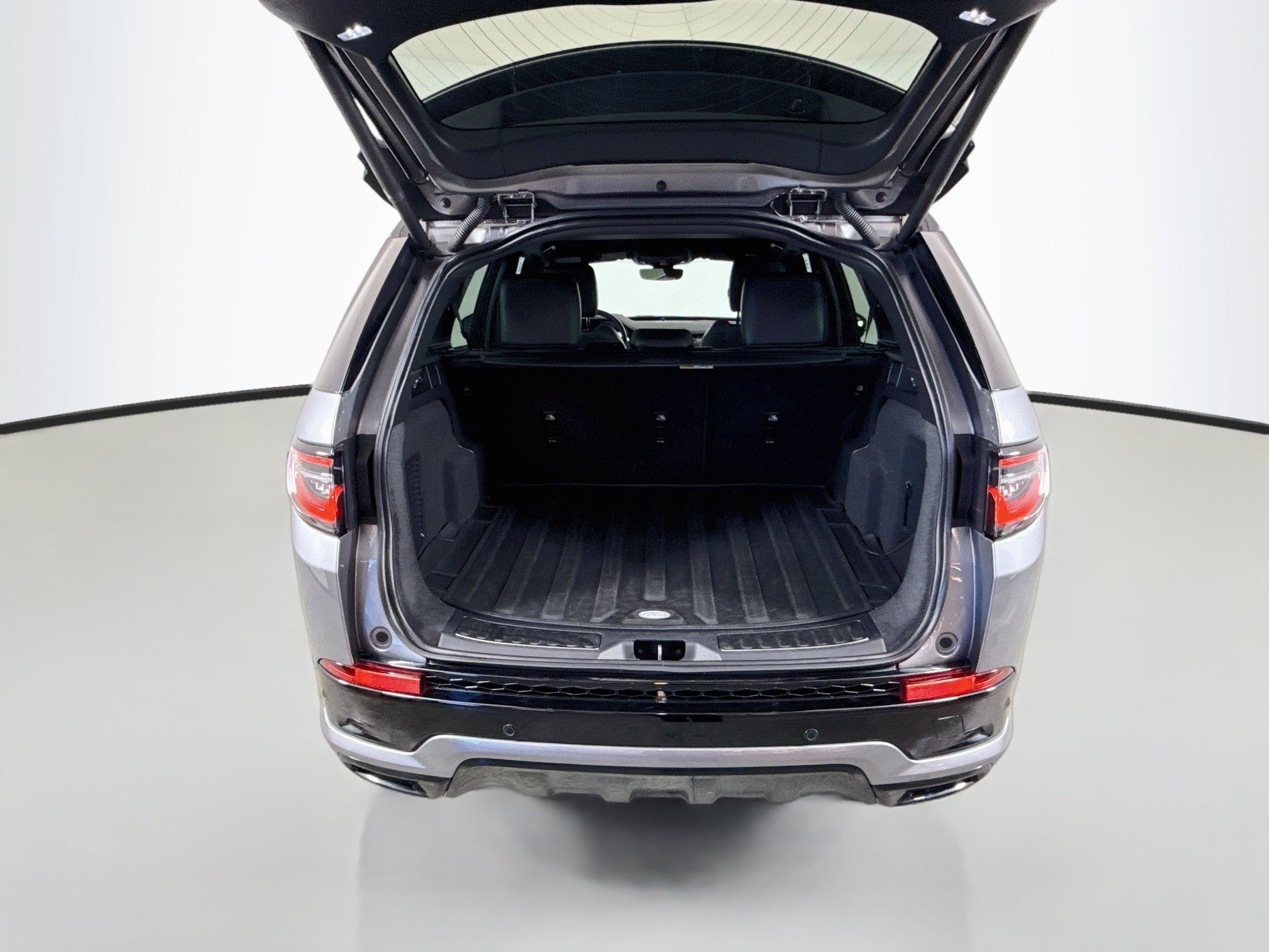Used 2023 Land Rover Discovery Sport SE R-Dynamic AWD/4WD image 25