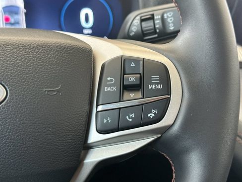 Used 2026 Ford Explorer Active RWD image 26