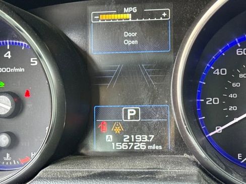 Used 2017 Subaru Legacy 2.5i Limited image 16