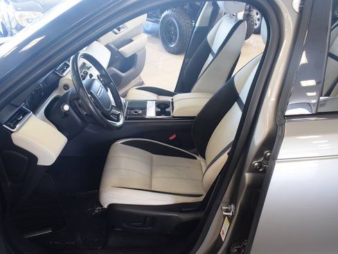 Used 2018 Land Rover Range Rover Velar S AWD/4WD image 58
