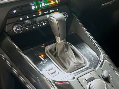 Used 2023 MAZDA CX-9 Grand Touring image 16