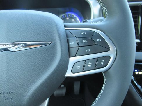 New 2026 Chrysler Voyager LX FWD image 26