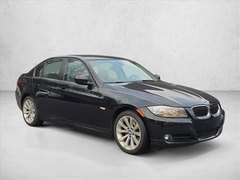 Used 2011 BMW 328i Sedan image 3