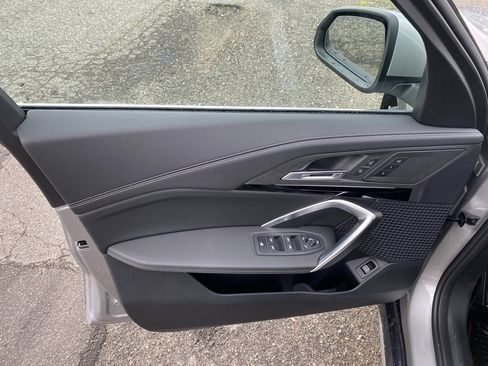 New 2025 BMW X1 xDrive28i w/ Technology Package image 12