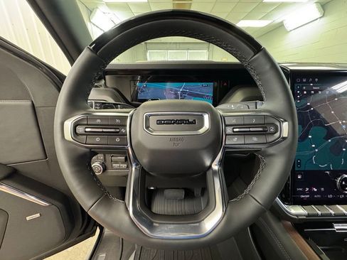 New 2026 GMC Yukon XL Denali w/ Advanced Technology Package AWD/4WD image 35