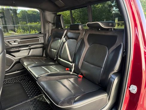 Used 2020 RAM 1500 Laramie w/ Sport Appearance Package AWD/4WD image 18