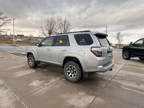 Used 2024 Toyota 4Runner TRD Off-Road image 10