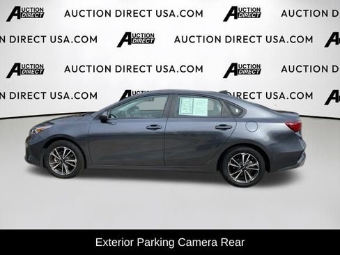 Used 2024 Kia Forte LXS FWD image 3