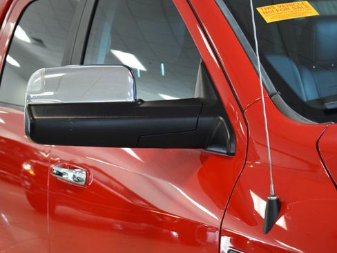 Used 2016 RAM 1500 Laramie w/ Convenience Group image 31