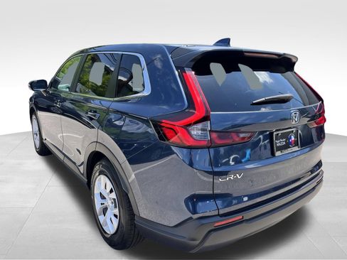 Used 2025 Honda CR-V LX image 7