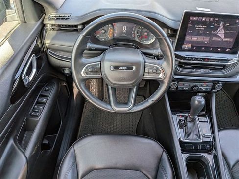 Used 2022 Jeep Compass Altitude w/ Convenience Group image 14