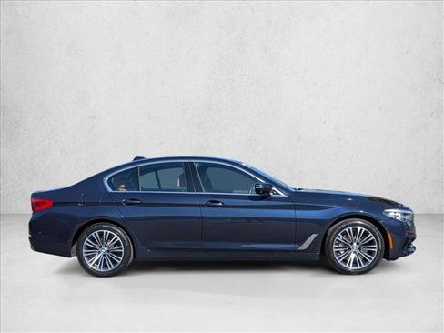 Used 2019 BMW 540i w/ Premium Package RWD image 4