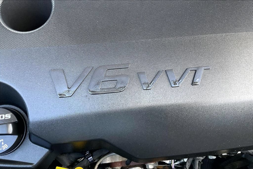 Used 2023 Buick Enclave Essence FWD image 34
