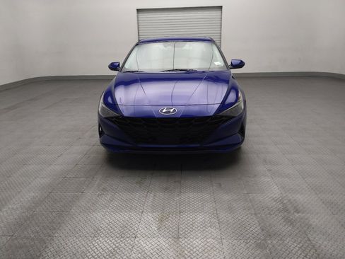 Used 2023 Hyundai Elantra SEL w/ Convenience Package FWD image 15