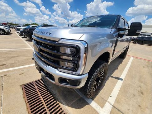 Used 2024 Ford F250 Lariat w/ Tremor Off-Road Package AWD/4WD image 3