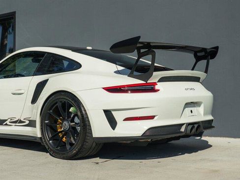 Used 2019 Porsche 911 GT3 RS w/ Weissach Package image 20