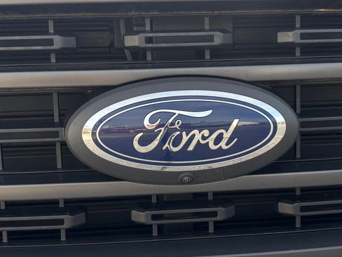 Certified 2022 Ford F150 XLT w/ Equipment Group 302A High image 16