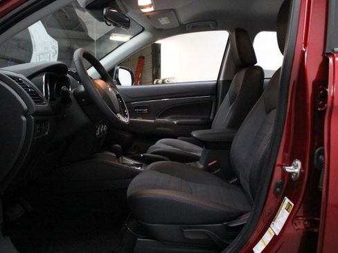 New 2026 Mitsubishi Outlander Sport SE image 6