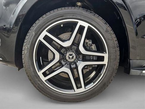 Used 2018 Mercedes-Benz GLS 550 4MATIC image 26