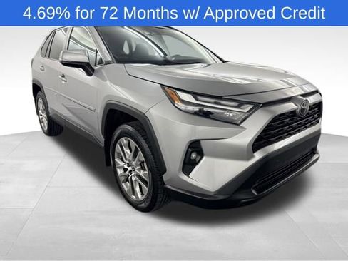 Used 2022 Toyota RAV4 XLE Premium FWD image 1