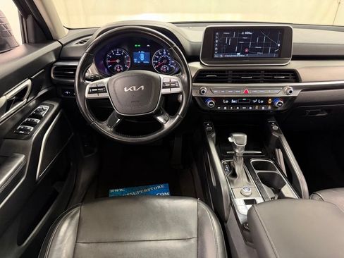 Used 2022 Kia Telluride S FWD image 34