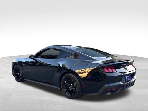 Used 2024 Ford Mustang GT image 5