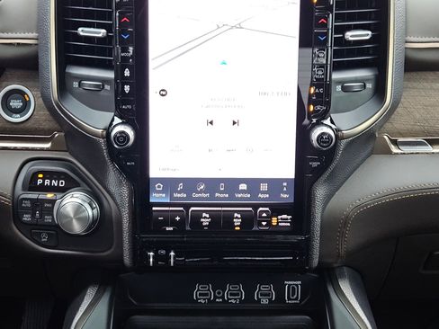 New 2026 RAM 1500 Limited image 17