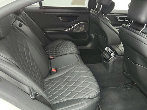 Used 2022 Mercedes-Benz S 500 4MATIC image 22