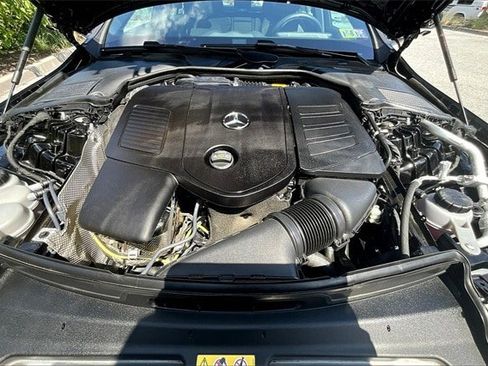 Certified 2025 Mercedes-Benz C 300 4MATIC Sedan image 33
