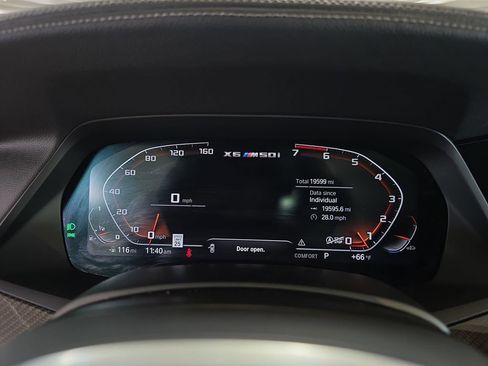 Used 2023 BMW X6 M50i w/ Parking Assistance Package image 19