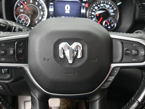 Used 2022 RAM 1500 Big Horn AWD/4WD image 11