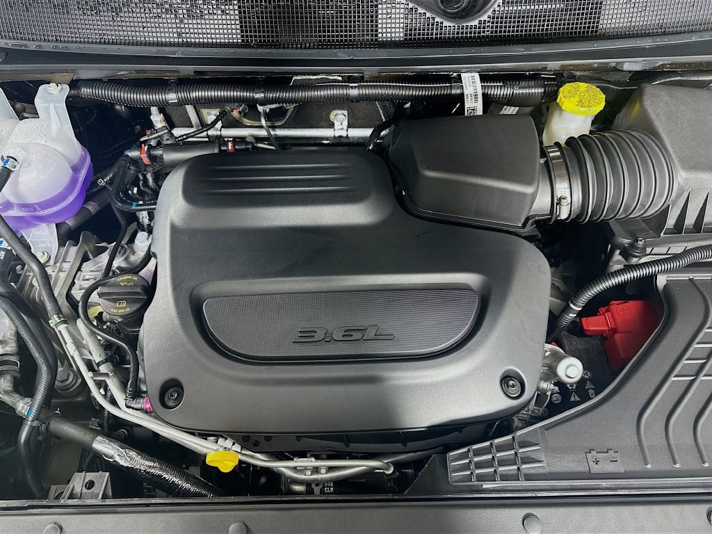 New 2026 Chrysler Voyager LX FWD image 17