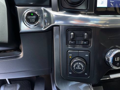 Used 2021 Ford F150 Lariat w/ Equipment Group 502A High AWD/4WD image 26