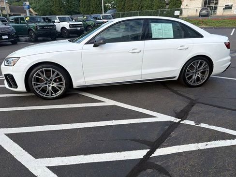 Used 2024 Audi S4 Premium Plus w/ Premium Plus Package AWD/4WD image 17