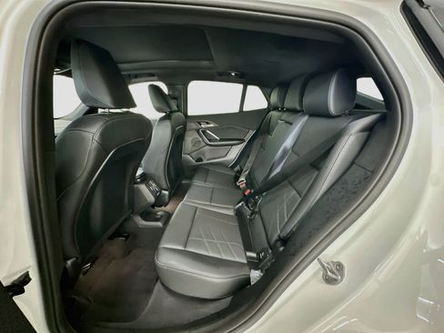 Used 2025 BMW X2 xDrive28i AWD/4WD image 29