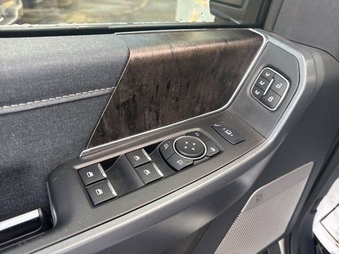 Used 2024 Ford F250 Lariat w/ Lariat Ultimate Package image 10