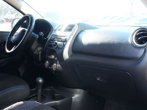 Used 2012 Nissan Versa SV image 35