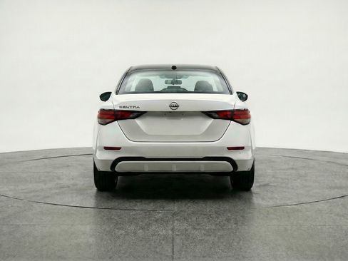 Used 2025 Nissan Sentra SV FWD image 7