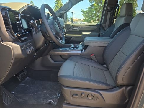 New 2026 Chevrolet Silverado 2500 ZR2 AWD/4WD image 16