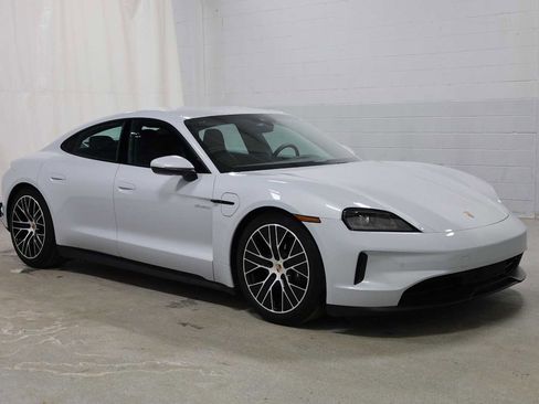 Certified 2025 Porsche Taycan image 13