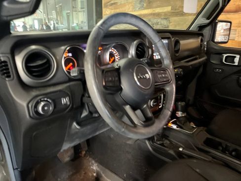 Used 2023 Jeep Wrangler Sport AWD/4WD image 19