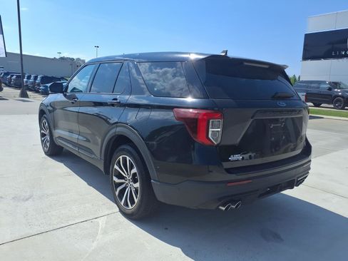 Used 2021 Ford Explorer ST w/ Equipment Group 401A AWD/4WD image 3