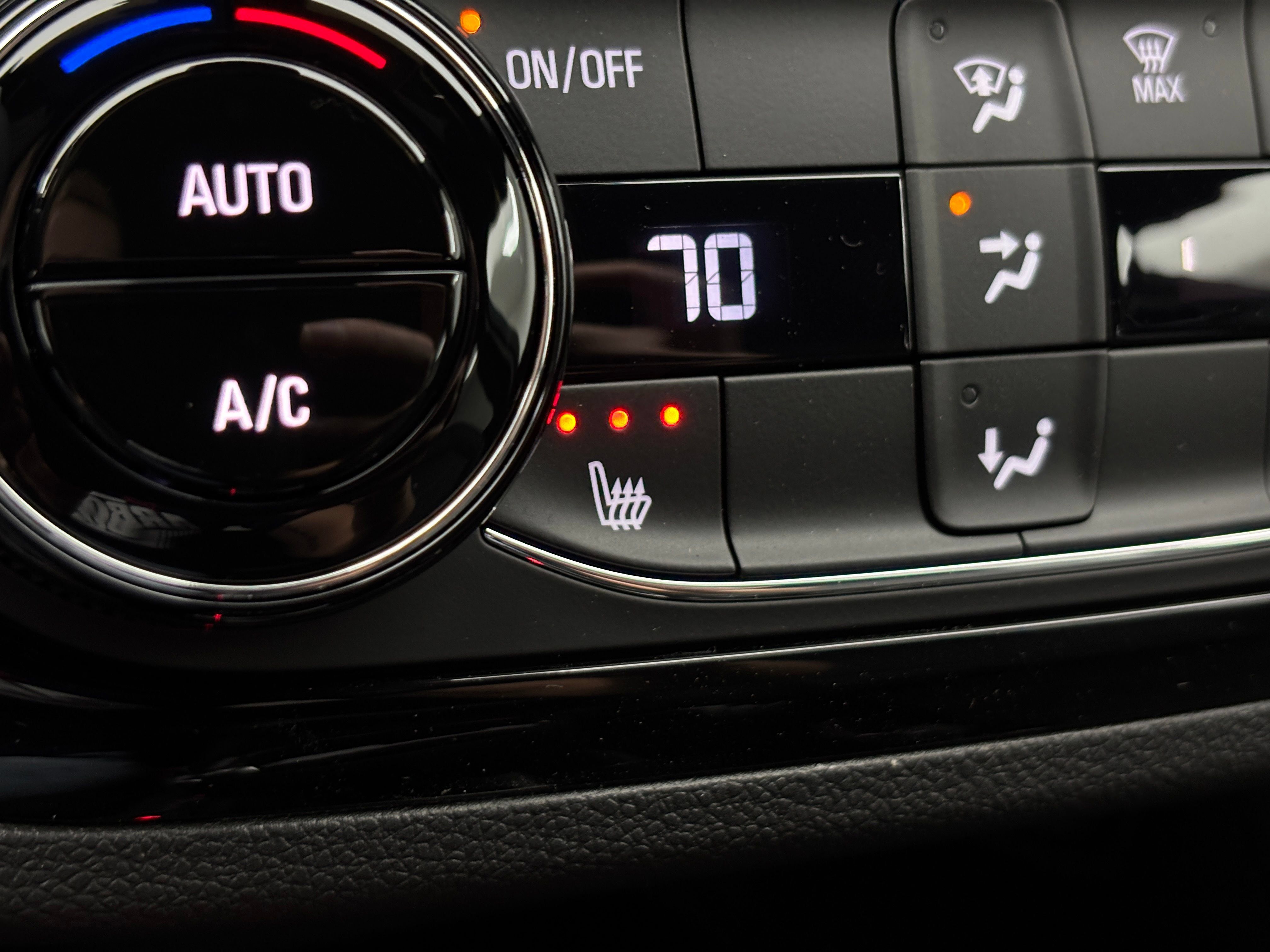 New 2026 Buick Envista Sport Touring w/ Convenience I Package FWD image 5