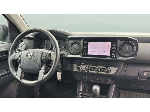 Used 2020 Toyota Tacoma SR AWD/4WD image 14