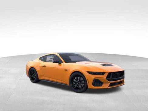 New 2026 Ford Mustang GT image 7
