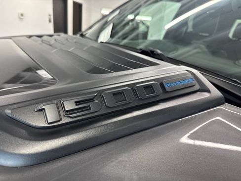 Used 2026 RAM 1500 Laramie w/ Night Edition AWD/4WD image 8