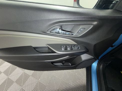 New 2026 Chevrolet Trax ACTIV w/ Sunroof Package image 15