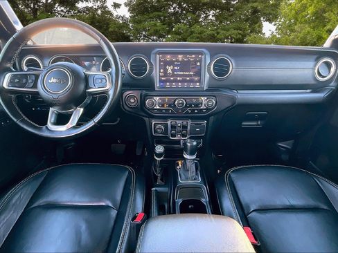 Used 2021 Jeep Wrangler Unlimited Sahara w/ Dual Top Group image 7