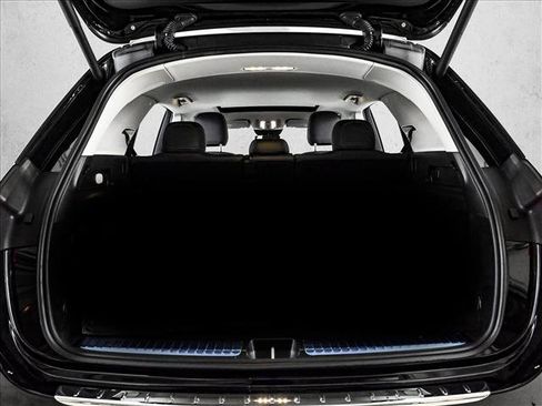 Certified 2026 Mercedes-Benz GLE 350 4MATIC image 6
