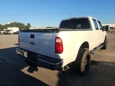 Used 2013 Ford F250 Lariat w/ Lariat Ultimate Pkg AWD/4WD image 2